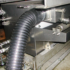 photo:输送带清洗装置